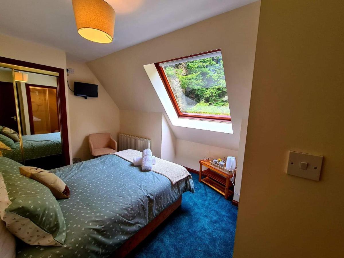 Braelea Bed & Breakfast Spean Bridge Bagian luar foto